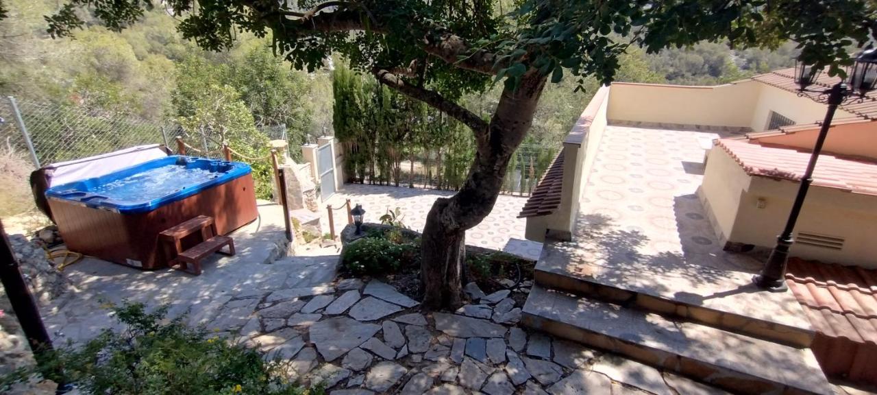 Silom House Villa Sant Pere De Ribes Ngoại thất bức ảnh