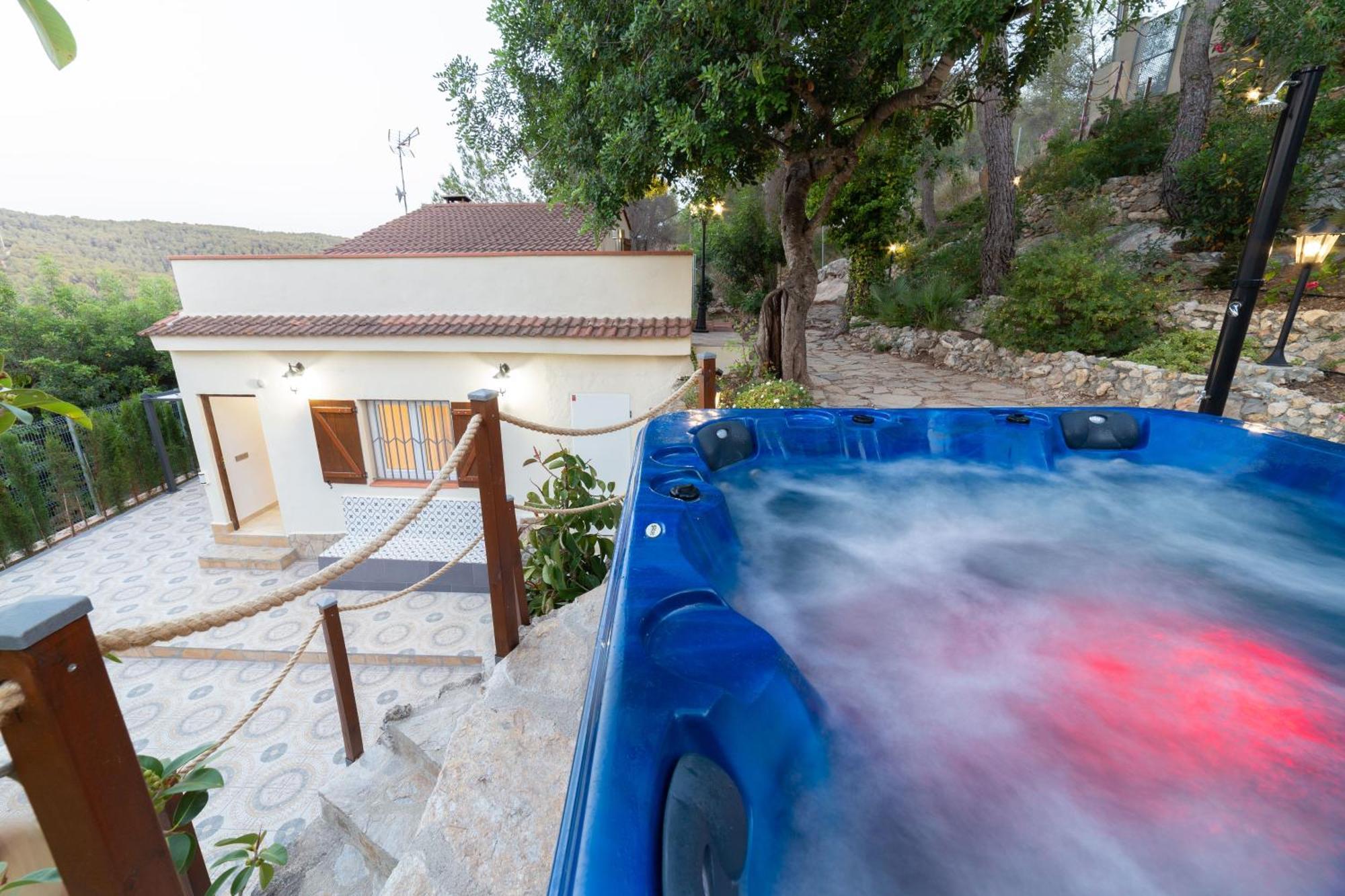 Silom House Villa Sant Pere De Ribes Ngoại thất bức ảnh